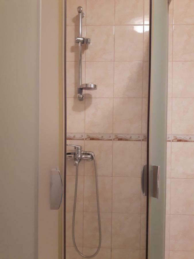 Apartments Nika Трогир Екстериор снимка