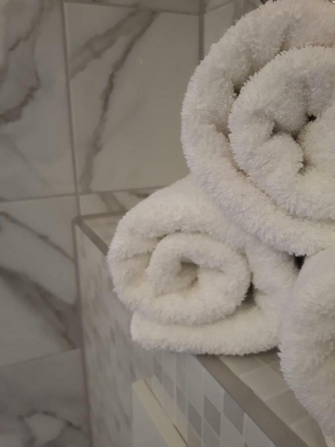 Apartments Nika Трогир Екстериор снимка